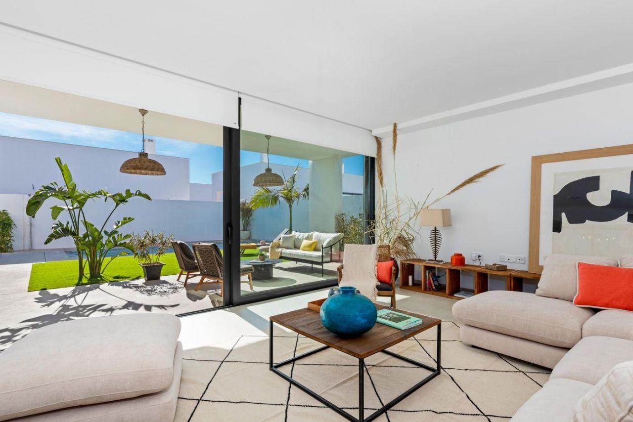 Villa à La Manga del Mar Menor, Espagne, 144 m² - image 2