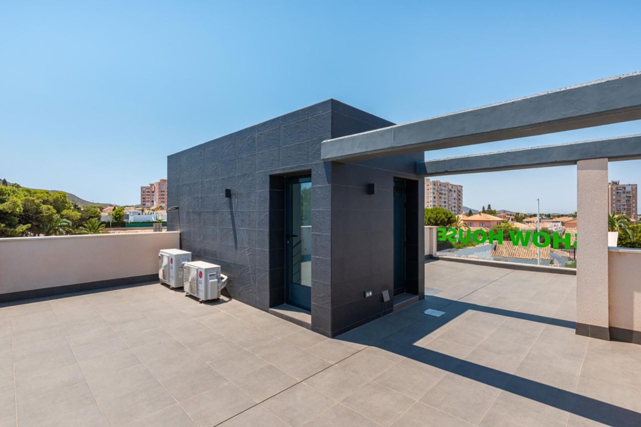 Villa in Playa Honda, Spain, 178 m² - picture 6