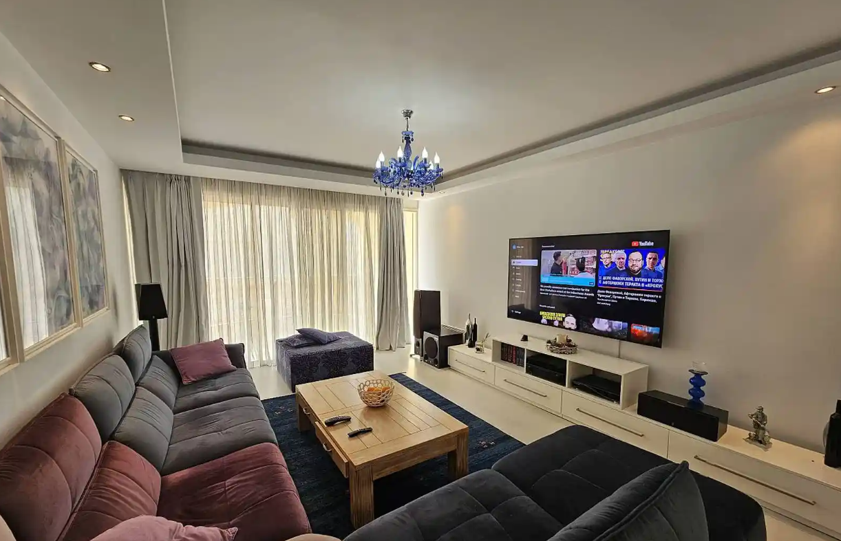 Apartamento en Germasogeia, Chipre, 296 m² - imagen 1