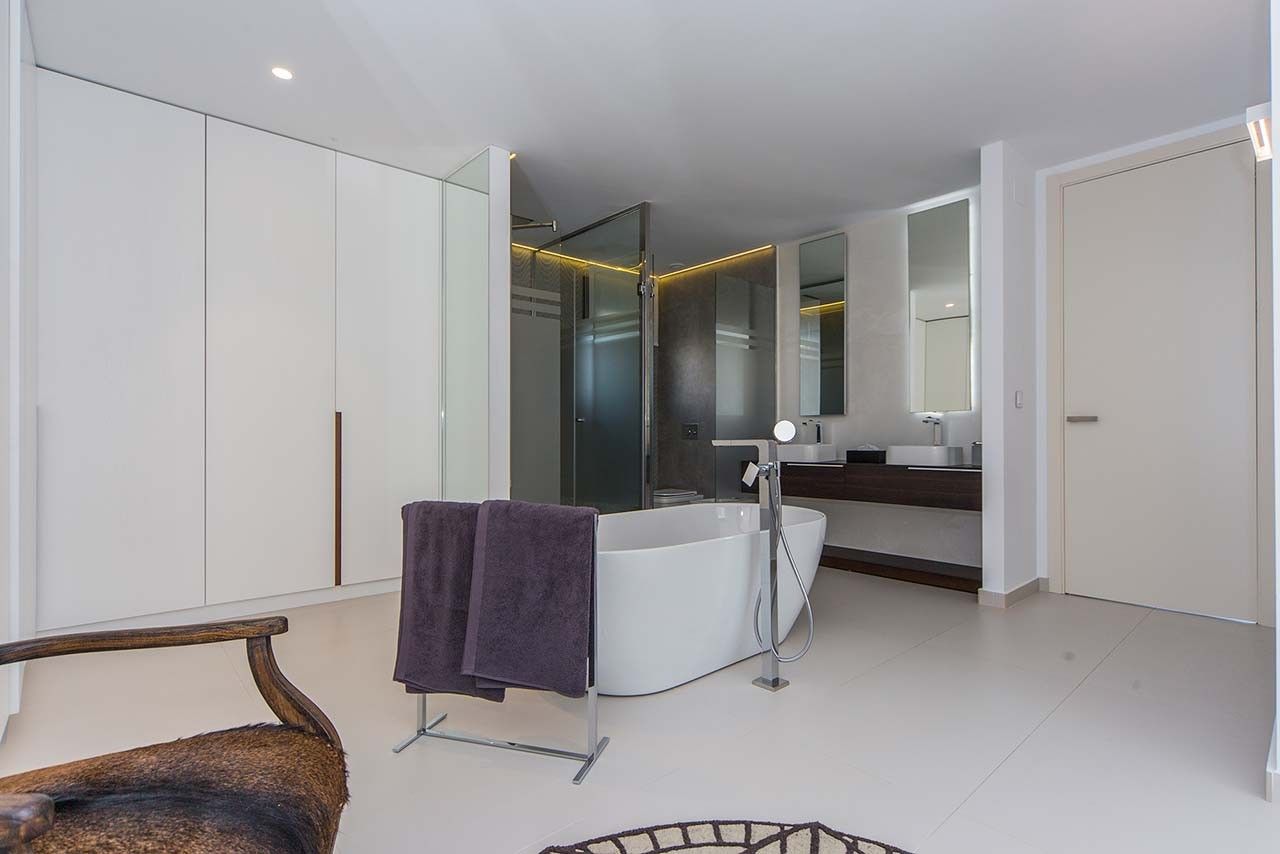 Villa in San Miguel de Salinas, Spain, 197 m² - picture 9