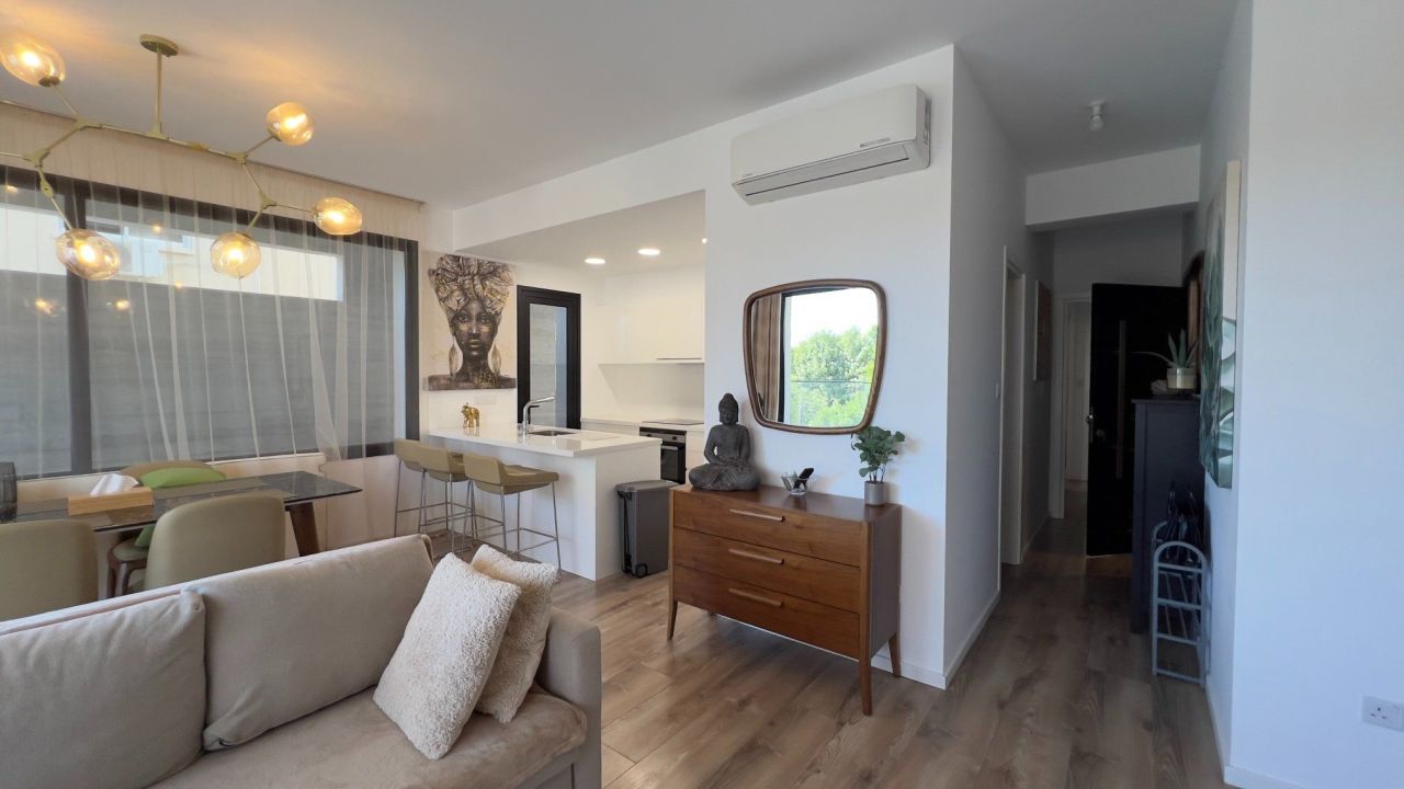 Casa lucrativa en Limasol, Chipre, 971 m² - imagen 1