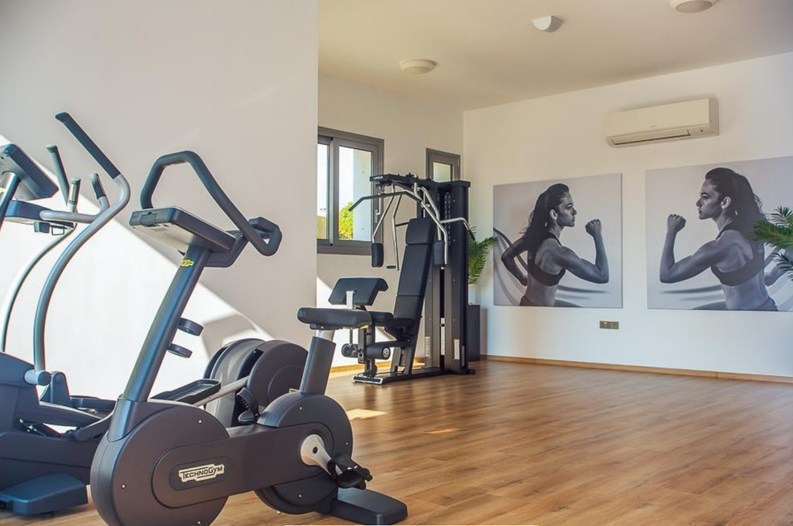 Apartment in Mouttagiaka, Zypern, 153 m² - Foto 1