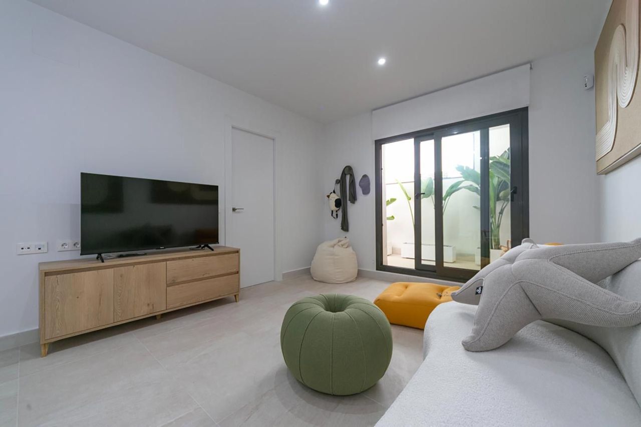 Chalet en Torrevieja, España, 75 m² - imagen 12