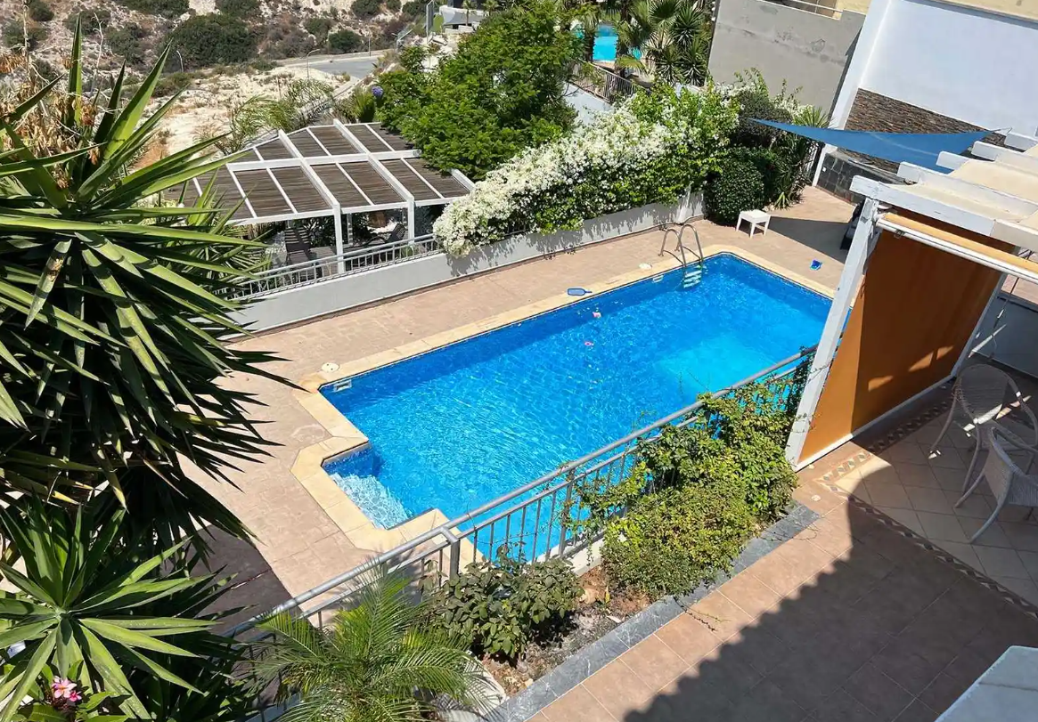 Casa en Agios Tychon, Chipre, 134 m² - imagen 1