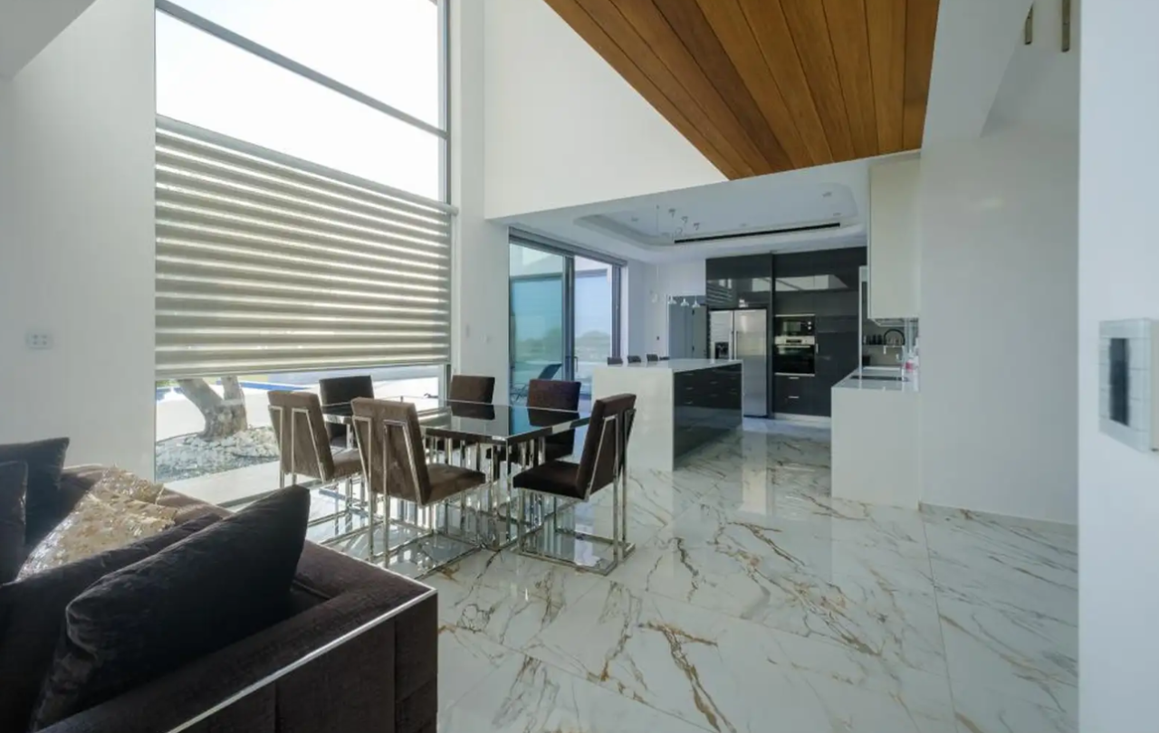 House in Paphos, Cyprus, 220 m² - picture 1
