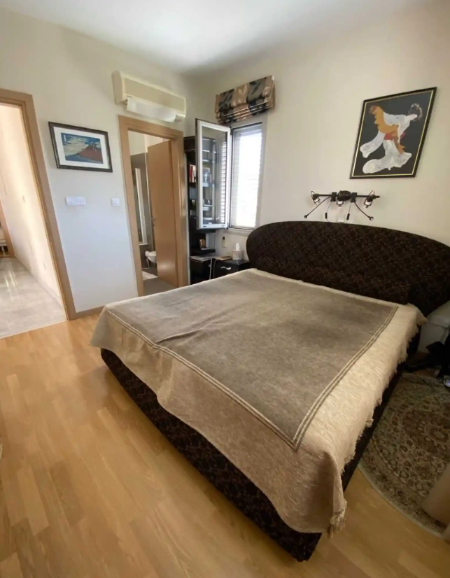 Maison à Agios Tychon, Chypre, 260 m² - image 1