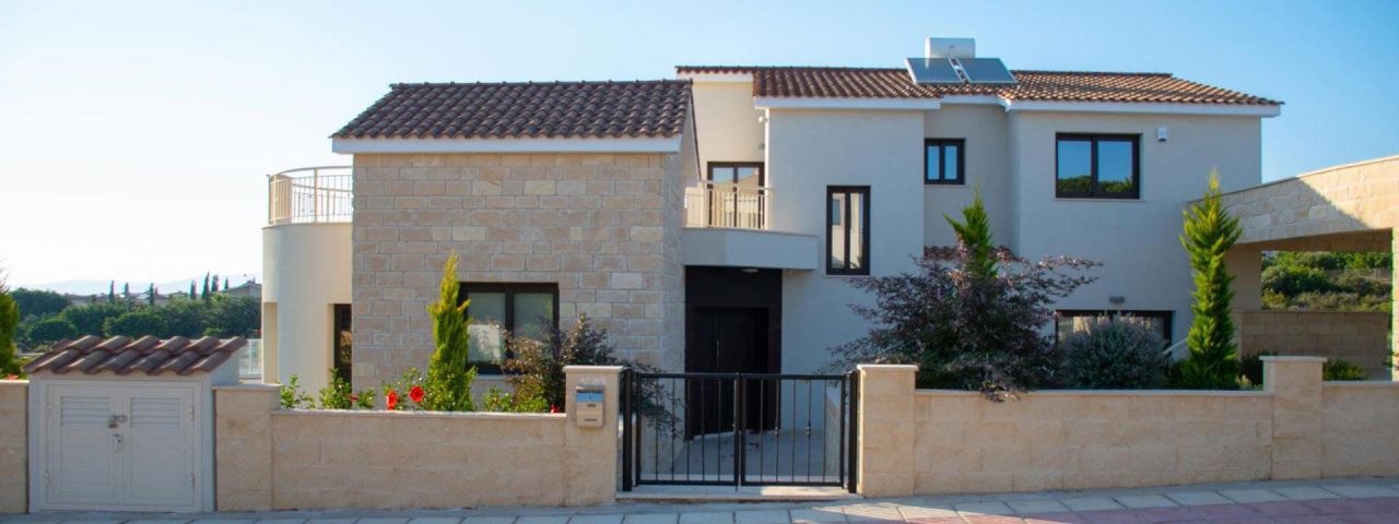 House in Kouklia, Cyprus - picture 1