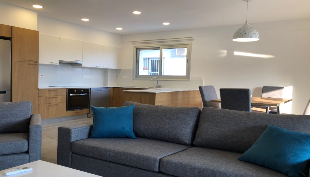 Mietshaus in Limassol, Zypern, 1 201 m² - Foto 1