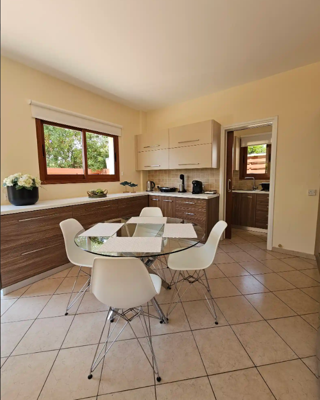 House in Empa, Cyprus, 160 m² - picture 2