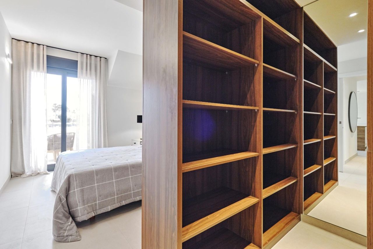 Bungalow à Torrevieja, Espagne, 83 m² - image 16