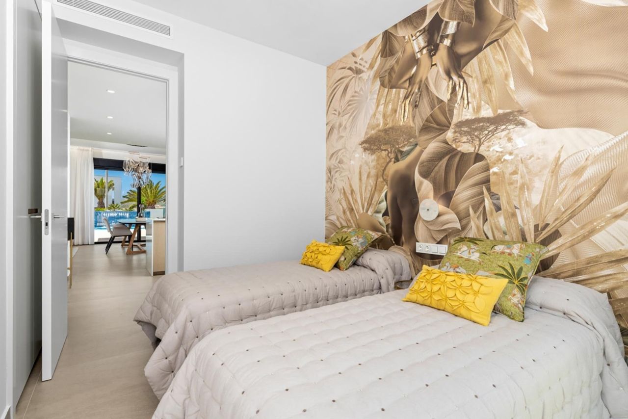 Villa in Orihuela Costa, Spain, 153 m² - picture 17