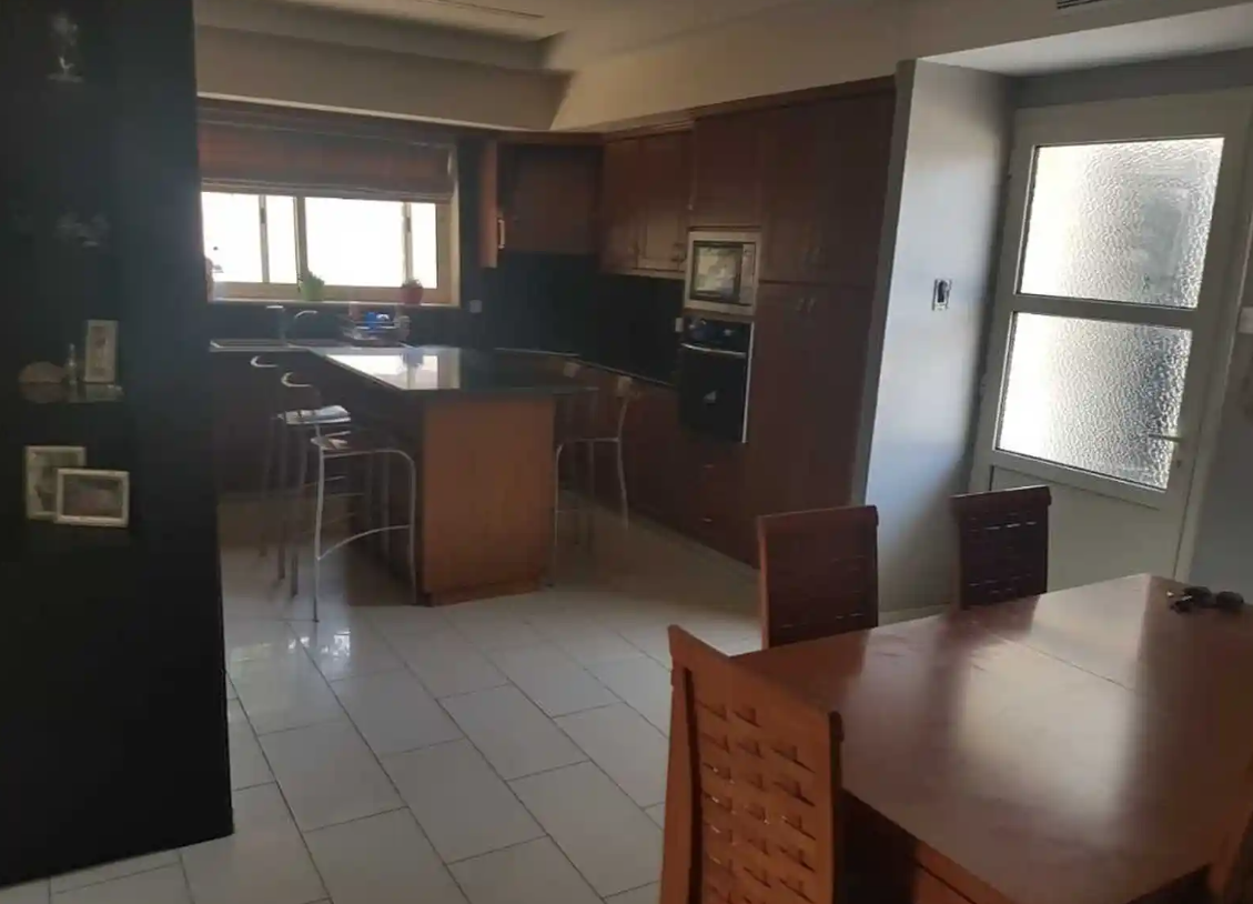 Maison à Limassol, Chypre, 310 m² - image 2