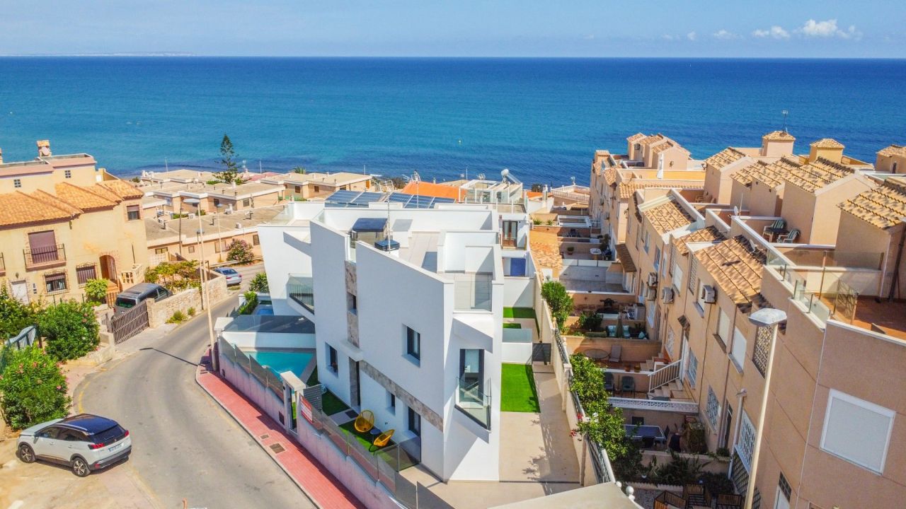 Villa La Mata, Torrevieja, Spanien, 175 m² - Foto 1