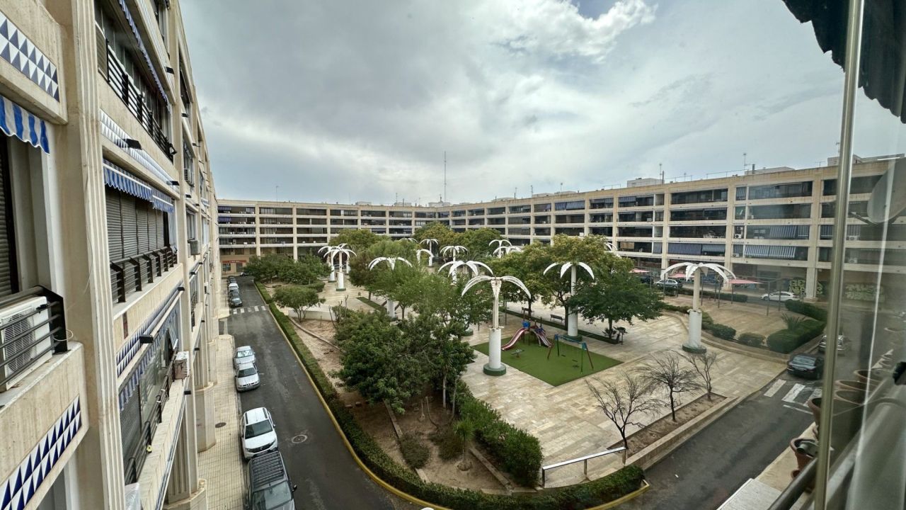 Apartment in Guardamar del Segura, Spanien, 89 m² - Foto 1