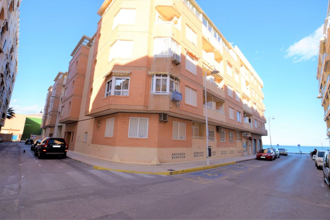 Apartment in Guardamar del Segura, Spanien, 60 m² - Foto 1