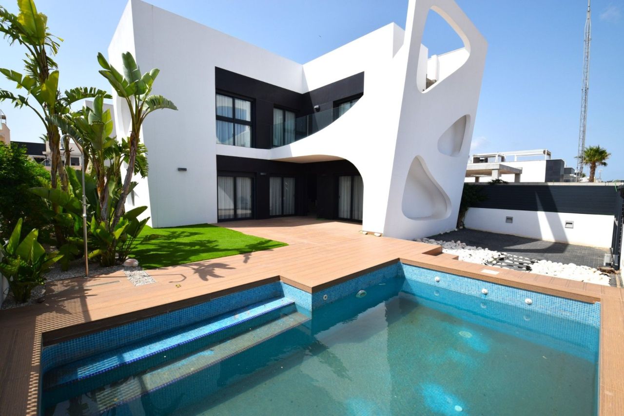 Villa in Ciudad Quesada, Spanien, 136 m² - Foto 1