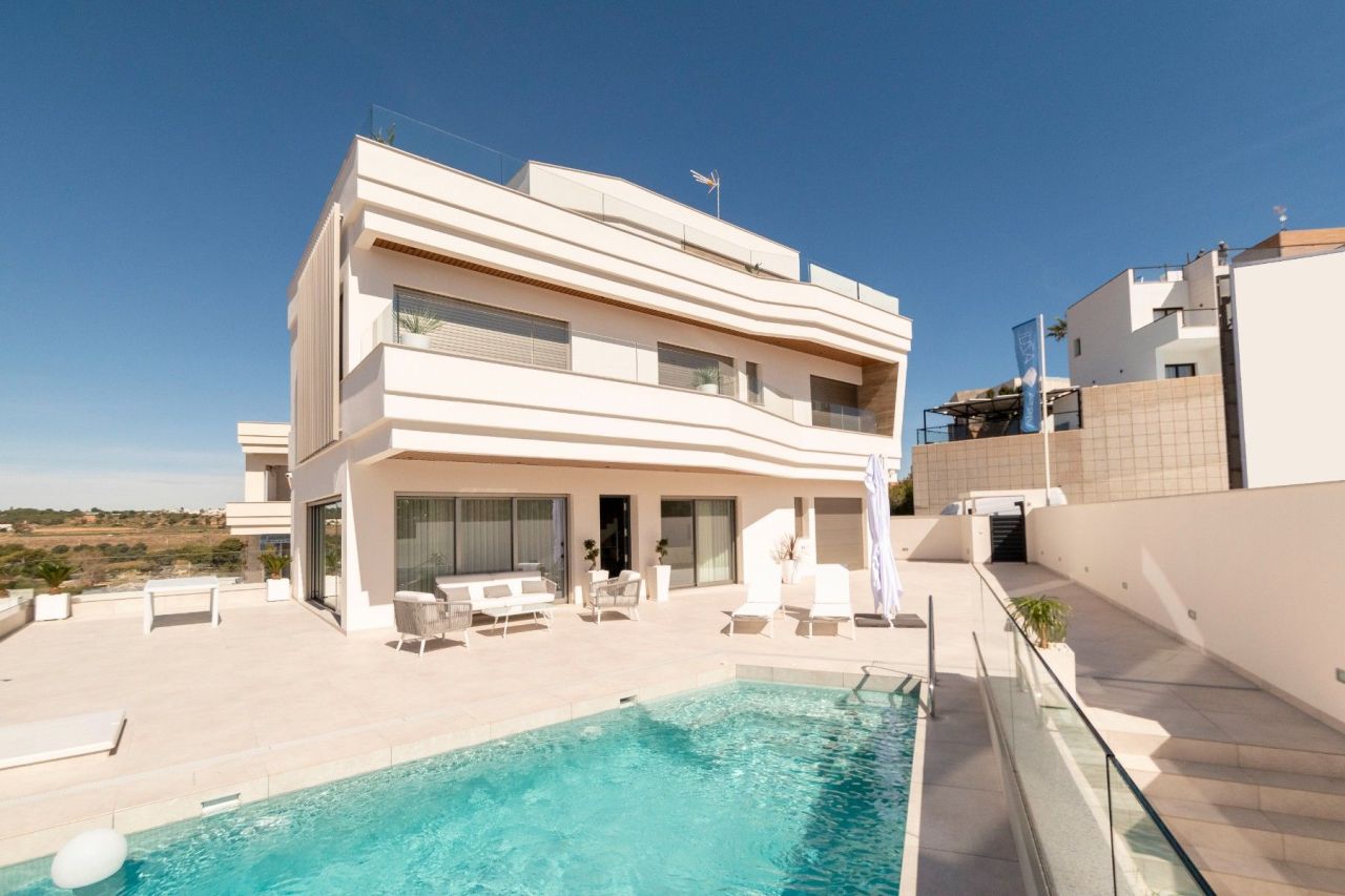 Villa in Orihuela, Spain, 336 m² - picture 1