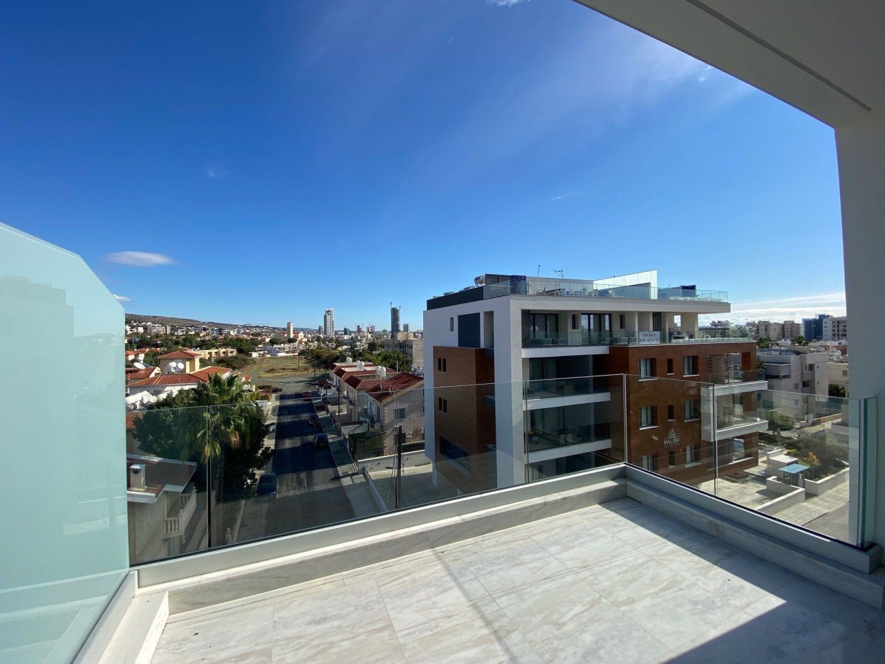 Apartment in Germasogeia, Zypern - Foto 1