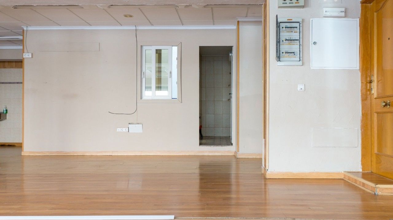 Biens commerciaux à Torrevieja, Espagne, 100 m² - image 2