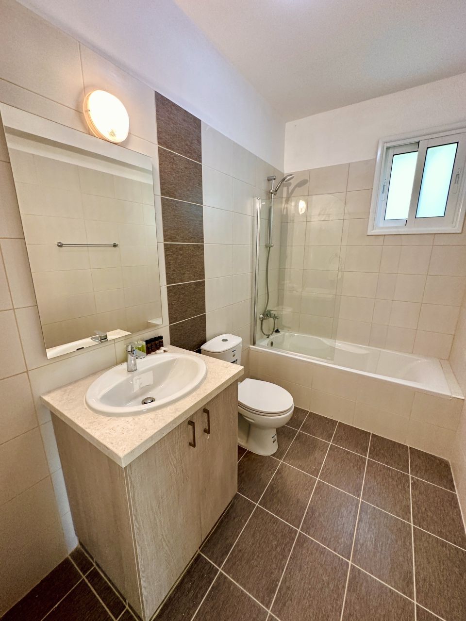House in Paphos, Cyprus, 164 m² - picture 1