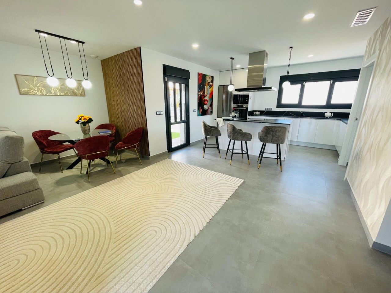 Villa in Torrevieja, Spain, 368 m² - picture 3