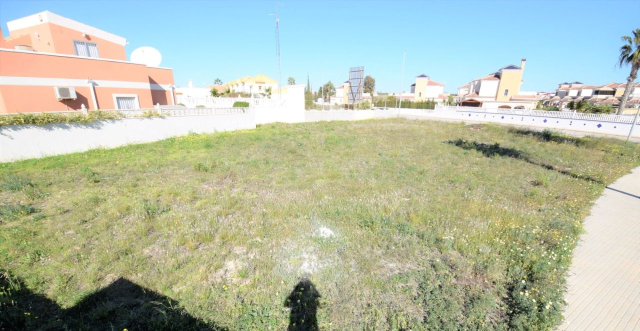 Terreno a Guardamar del Segura, Spagna, 1 000 m2 - foto 3
