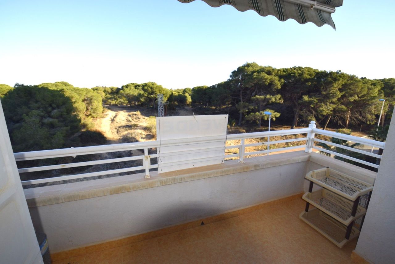 Apartment in Guardamar del Segura, Spain, 86 m² - picture 4