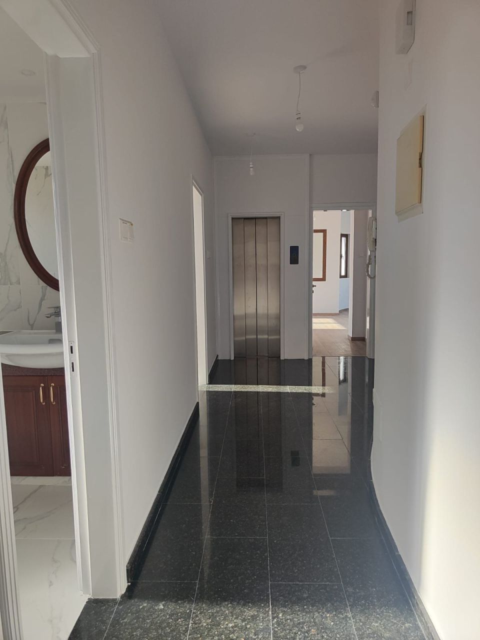 House in Germasogeia, Cyprus, 540 m² - picture 1