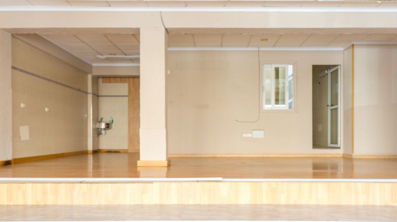 Biens commerciaux à Torrevieja, Espagne, 100 m² - image 6