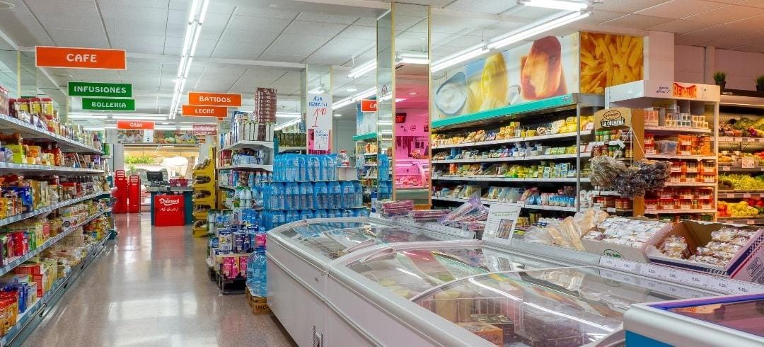 Commercial property in Los Alcazares, Spain, 1 180 m² - picture 6