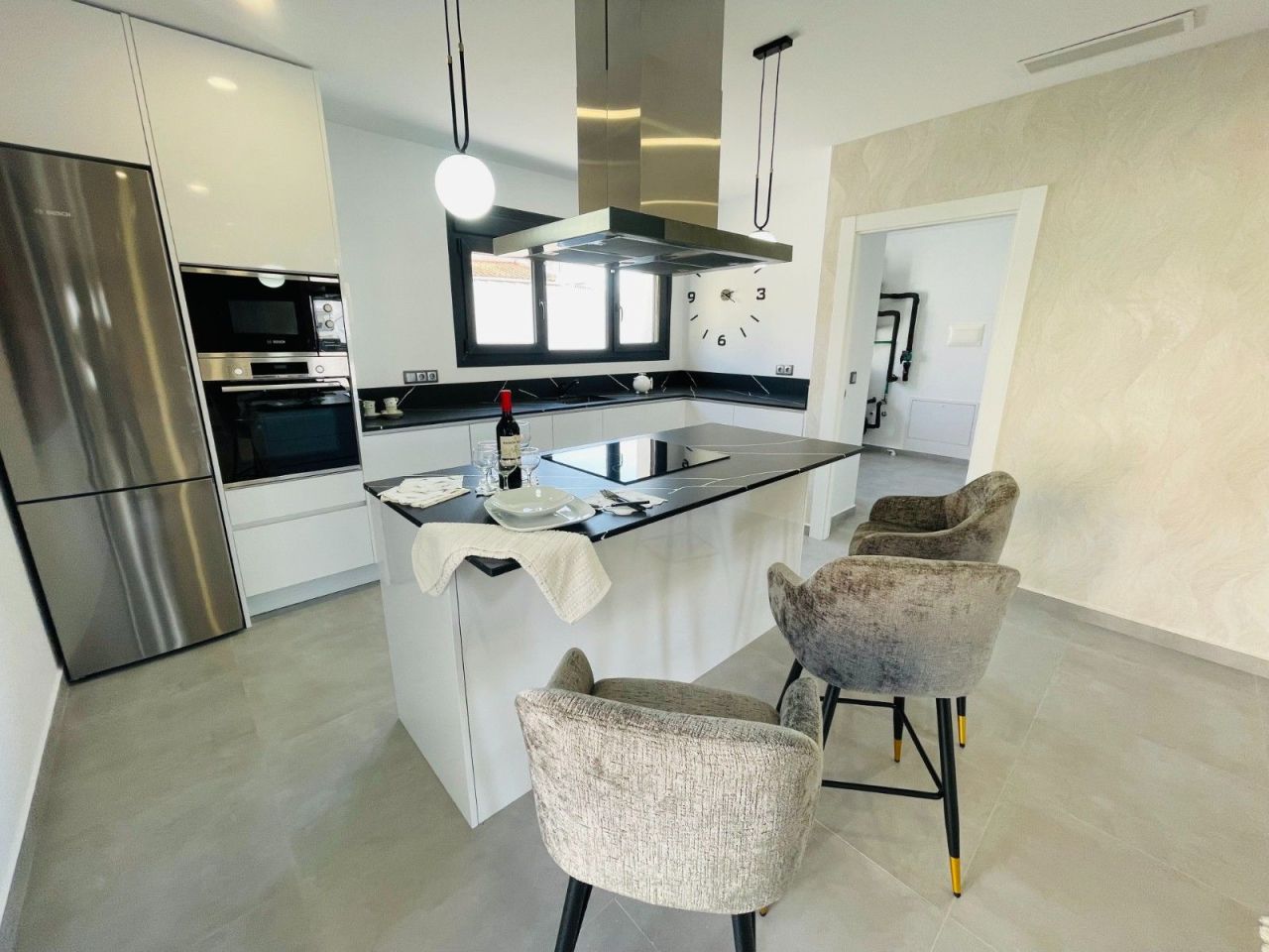 Villa in Torrevieja, Spain, 368 m² - picture 7