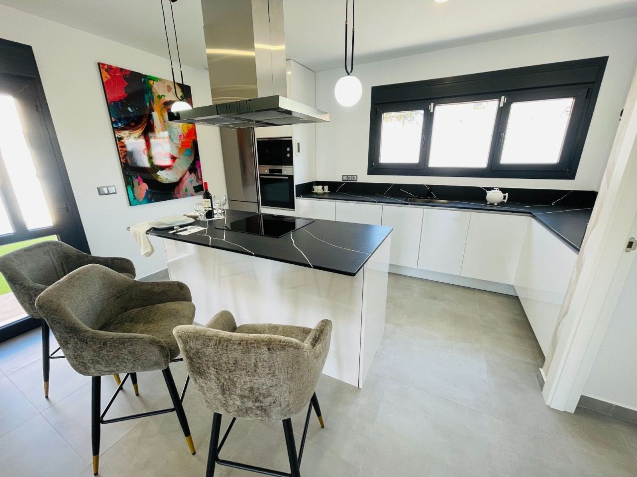 Villa in Torrevieja, Spain, 368 m² - picture 11