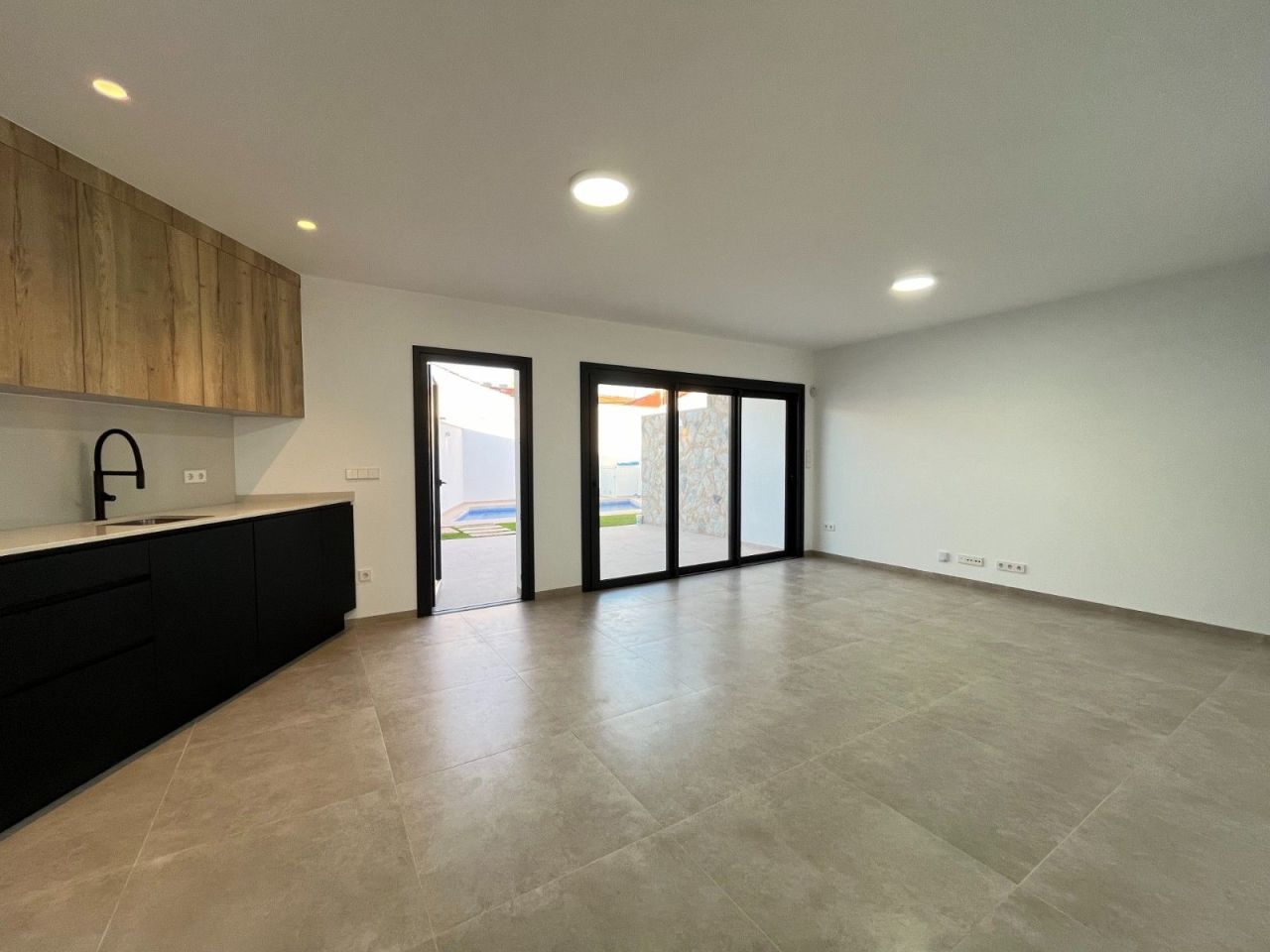 Villa in San Pedro del Pinatar, Spanien, 145 m² - Foto 12