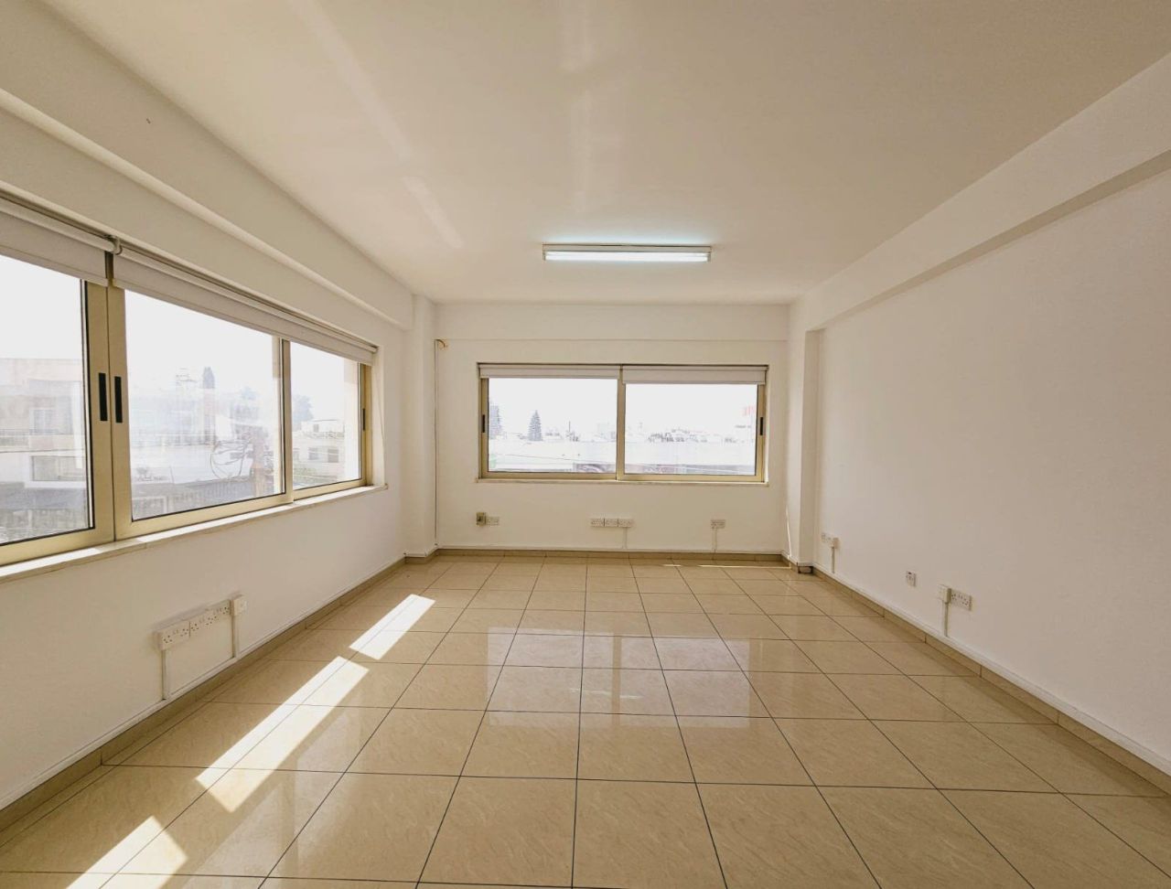 Office in Limassol, Cyprus - picture 3