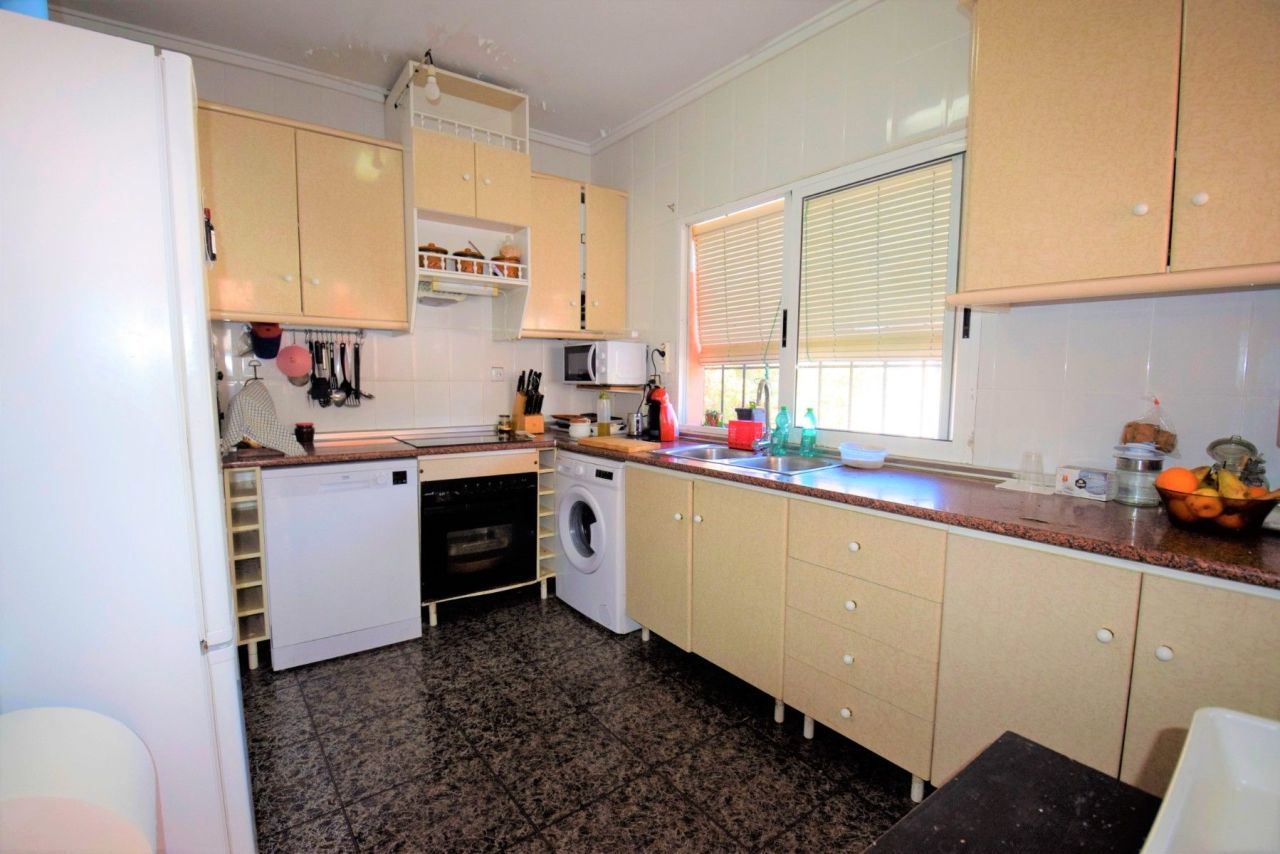 House in Guardamar del Segura, Spain, 90 m² - picture 13