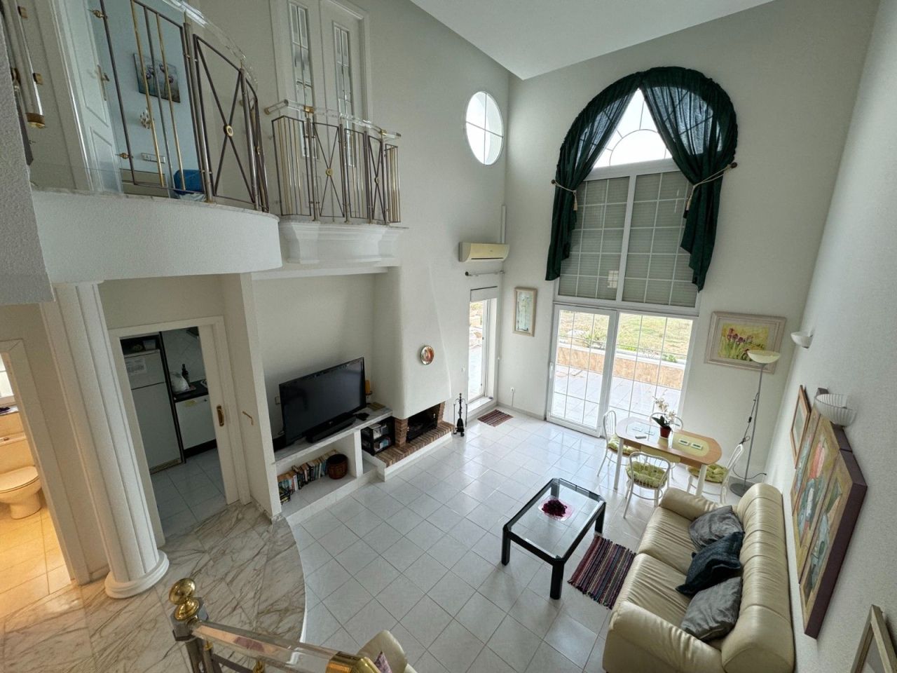 Flat in Guardamar del Segura, Spain, 182 m² - picture 13