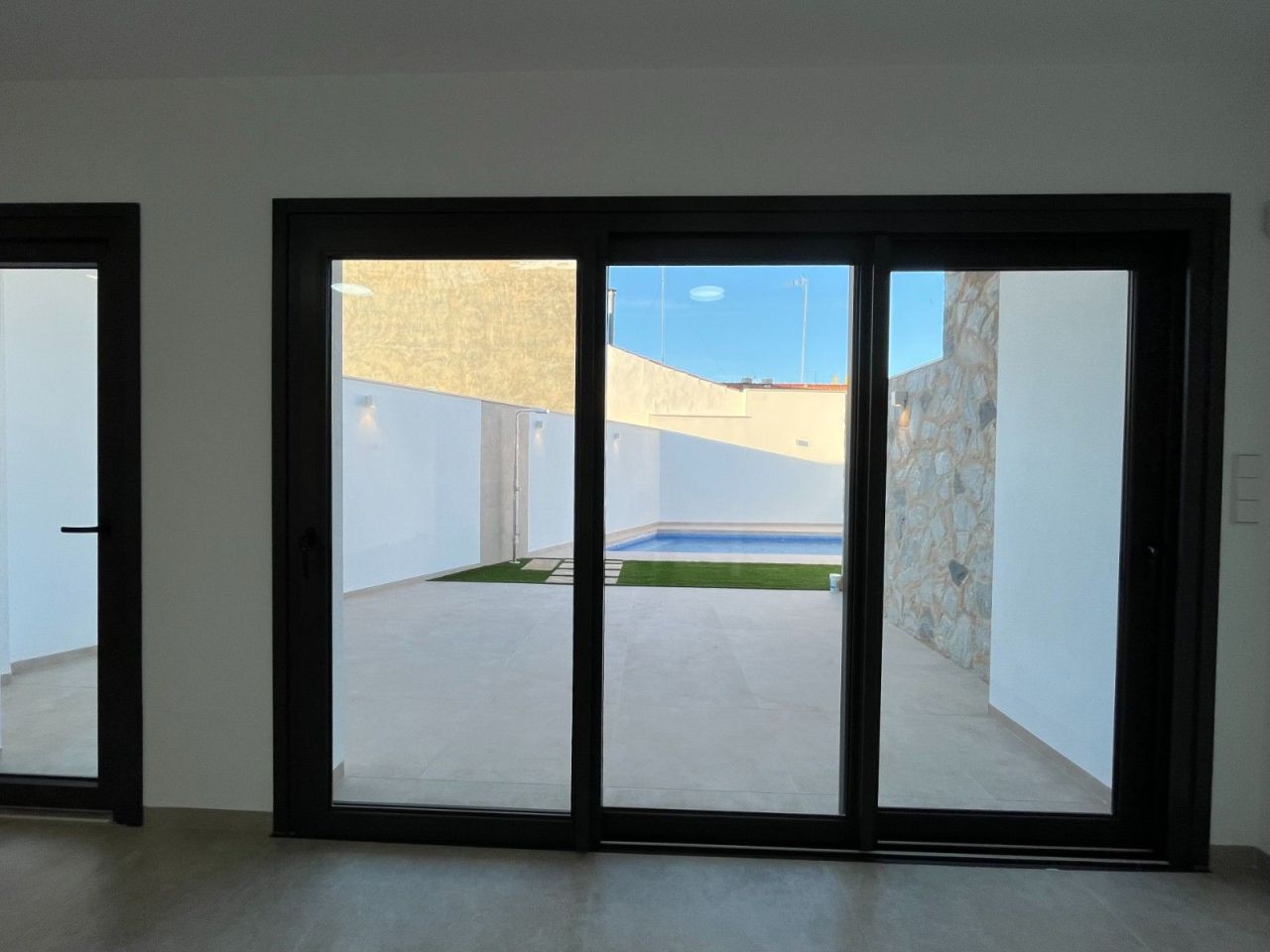 Villa in San Pedro del Pinatar, Spanien, 145 m² - Foto 15