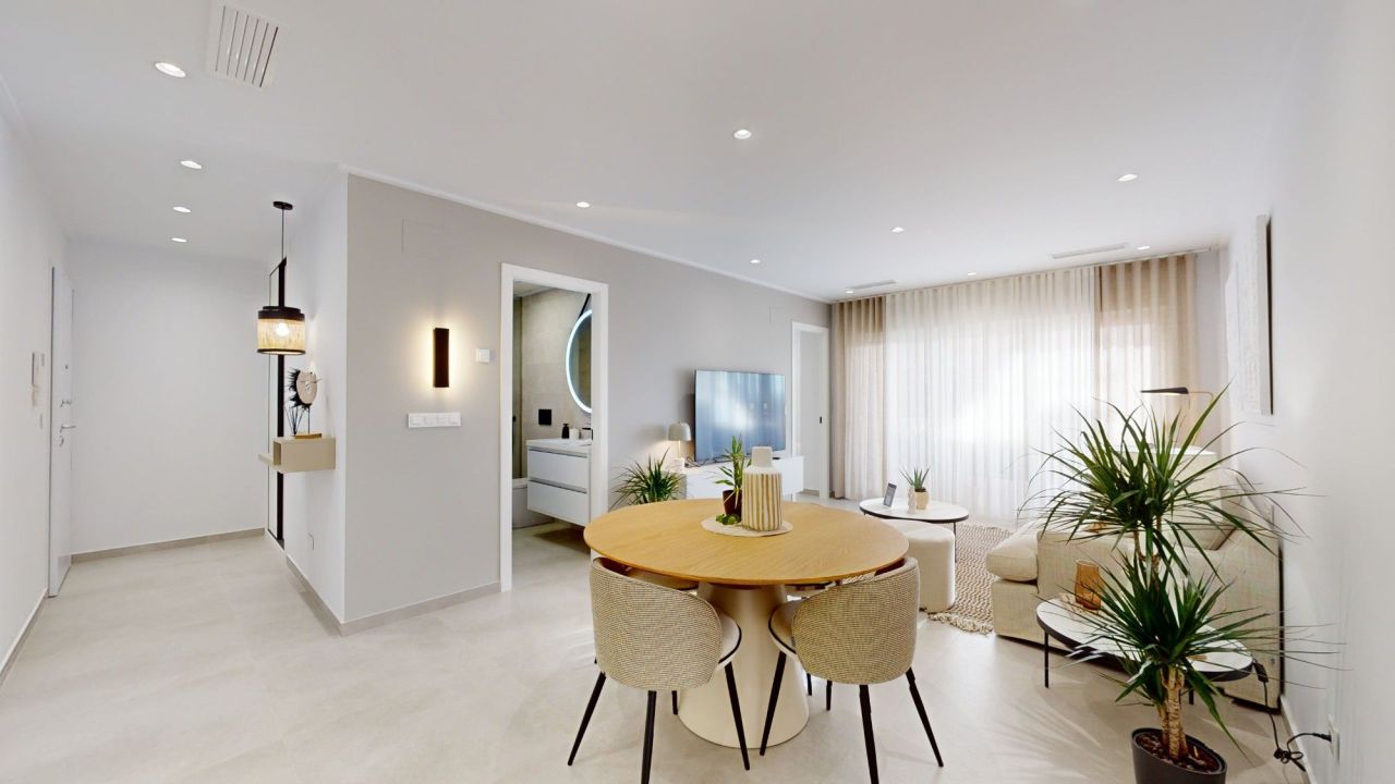 Apartment in Guardamar del Segura, Spain, 103 m² - picture 15