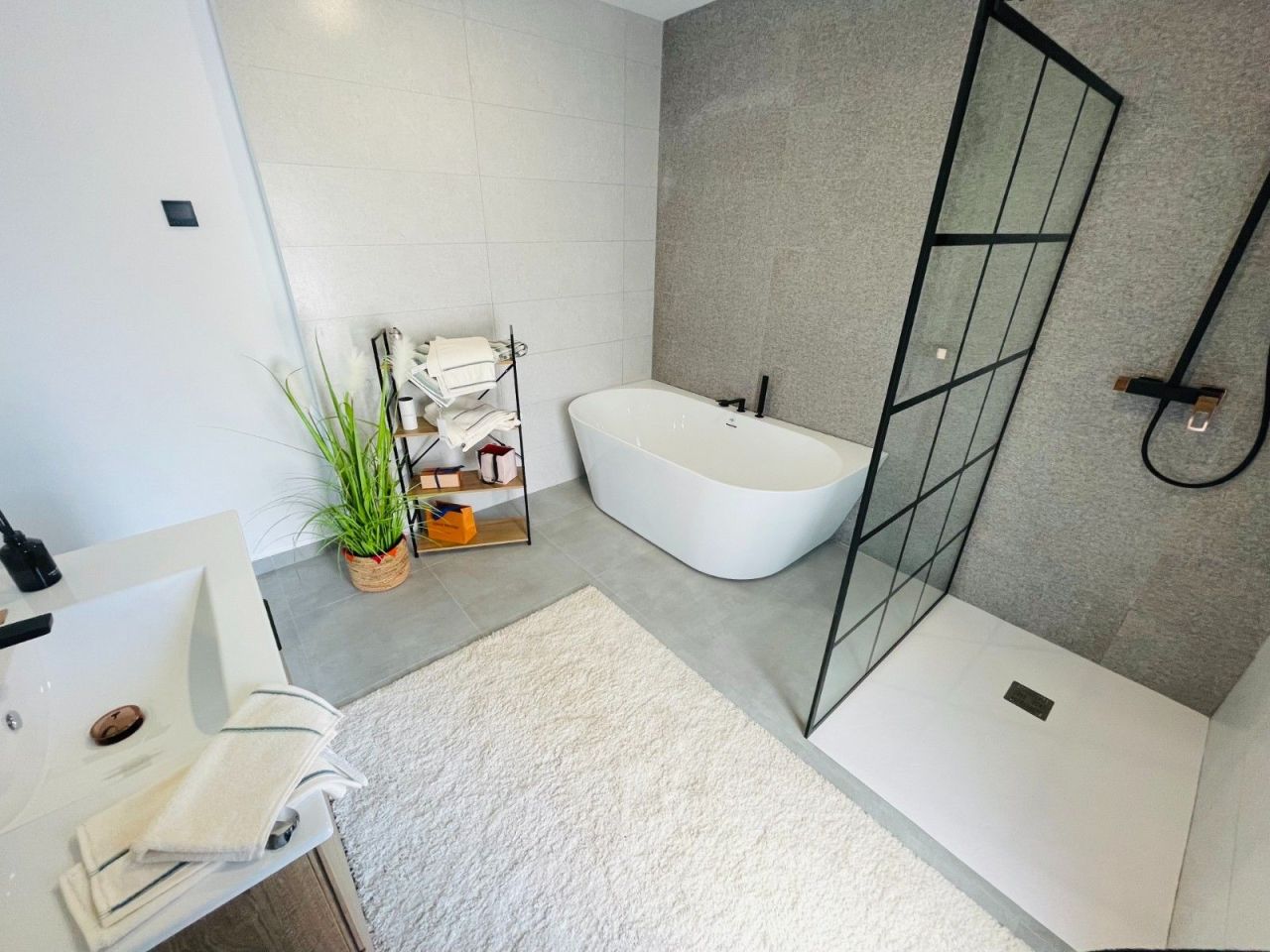 Villa in Torrevieja, Spain, 368 m² - picture 16