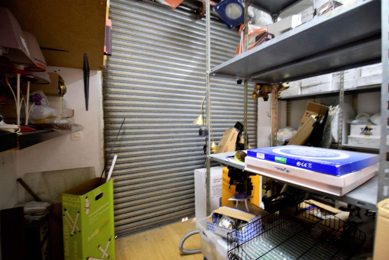 Biens commerciaux à Guardamar del Segura, Espagne, 147 m² - image 17