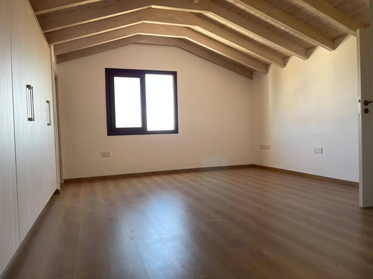 Casa a Larnaca, Cipro, 221 m² - foto 3