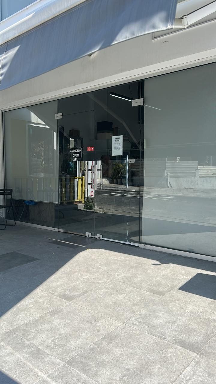 Commercial apartment building in Mesa Geitonia, Cyprus - picture 3