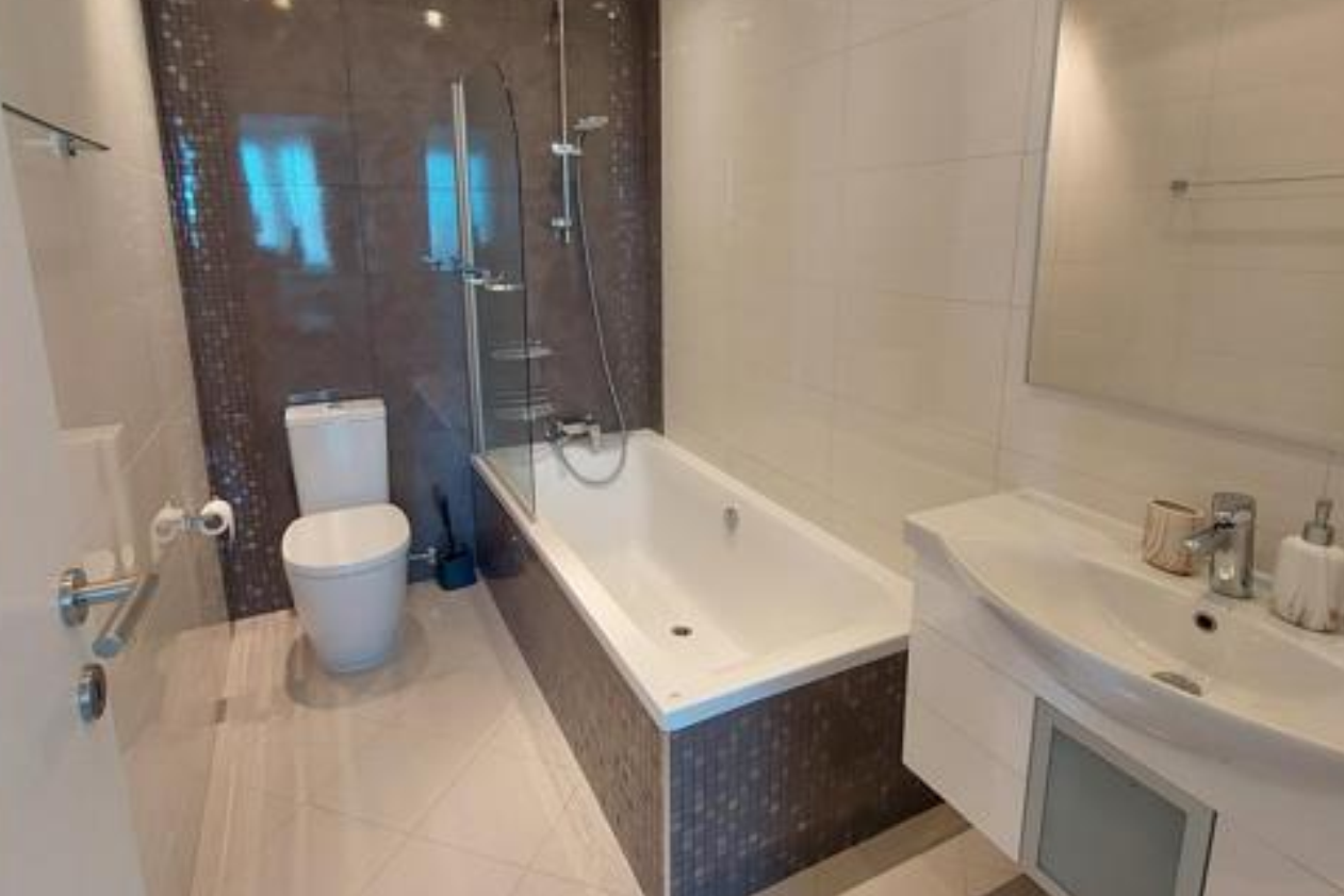 Apartment in Germasogeia, Cyprus, 125 m² - picture 3