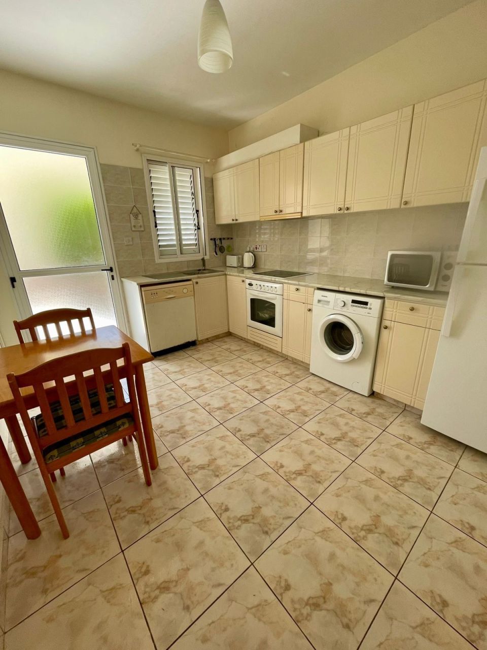 Appartamenti a Paphos, Cipro, 126 m² - foto 4