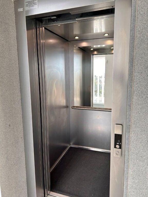 House in Mouttagiaka, Cyprus, 560 m² - picture 3