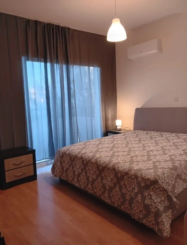 Casa en Germasogeia, Chipre, 350 m² - imagen 1
