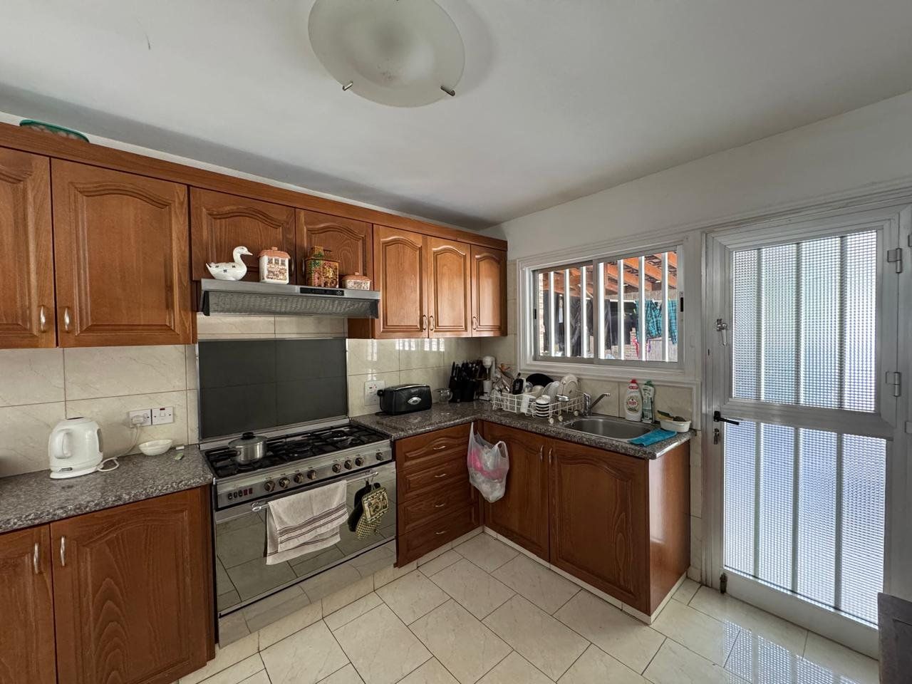 House in Germasogeia, Cyprus - picture 3