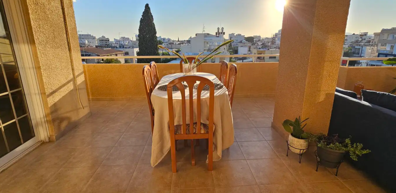 Apartment on Finikoudes Beach, Cyprus, 240 m² - picture 5