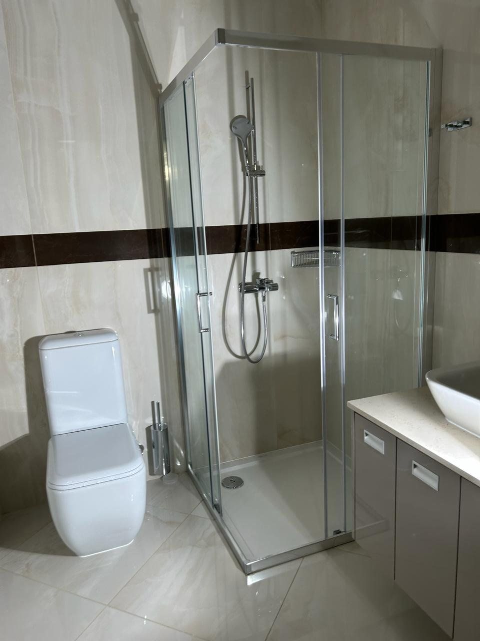 Apartment in Limassol, Cyprus - picture 5