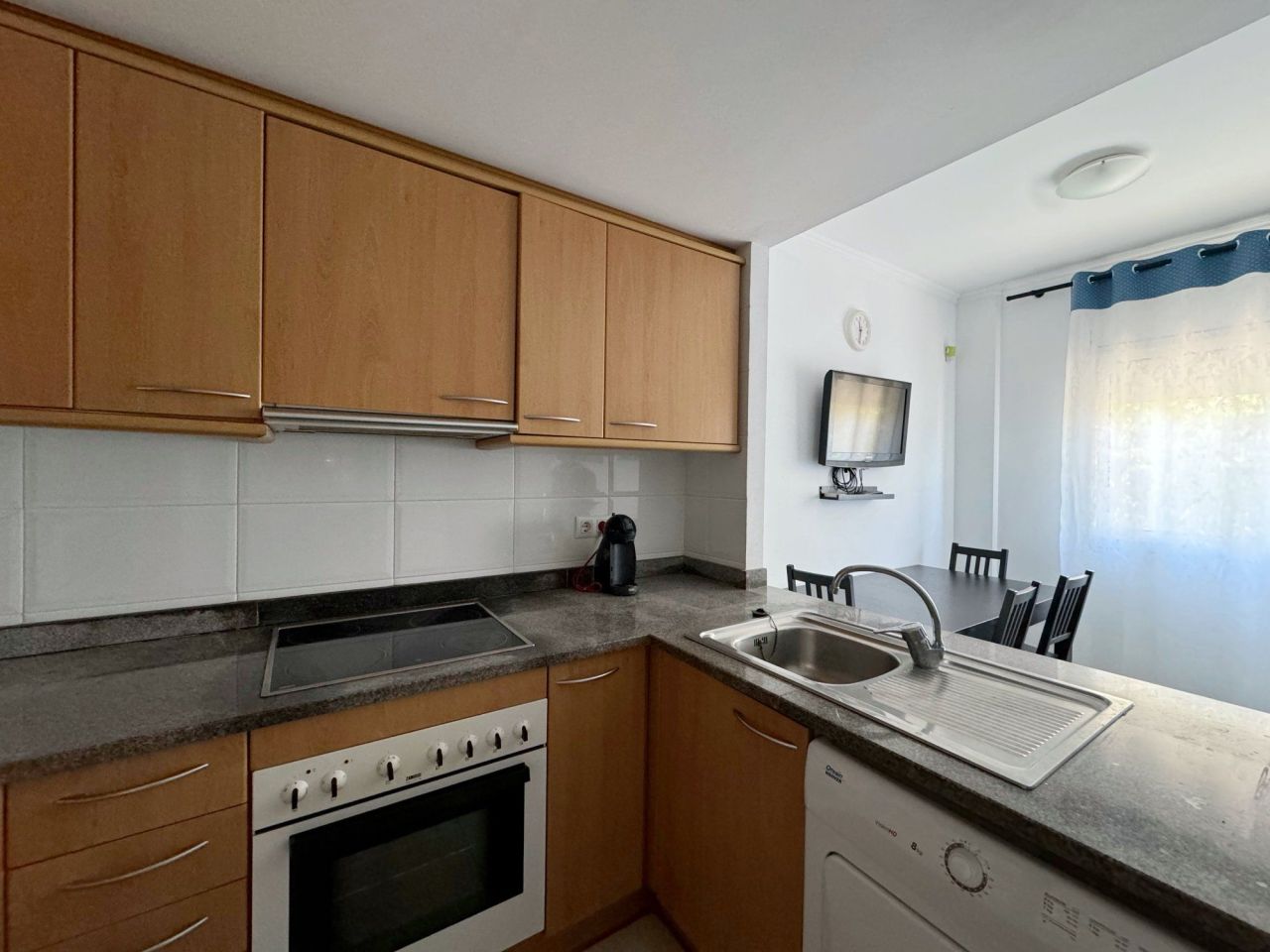 Flat on Costa Brava, Spain, 63 m² - picture 6